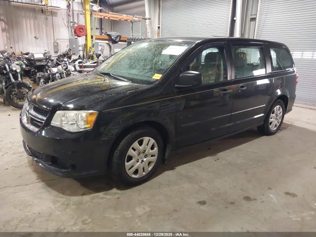 Dodge Grand Caravan American Value Pkg 2014 2C4RDGBGXER305940 Image 2
