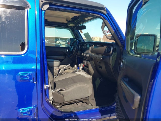 2019 JEEP WRANGLER UNLIMITED 1C4HJXDG1KW601935 Photo 4