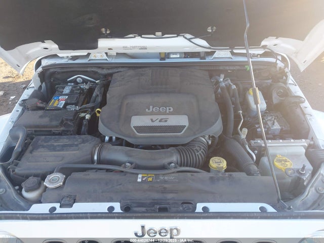 2018 JEEP WRANGLER JK UNLIMITED 1C4HJWEG2JL800159 Photo 9