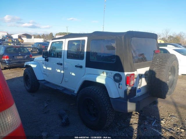 2018 JEEP WRANGLER JK UNLIMITED 1C4HJWEG2JL800159 Photo 2
