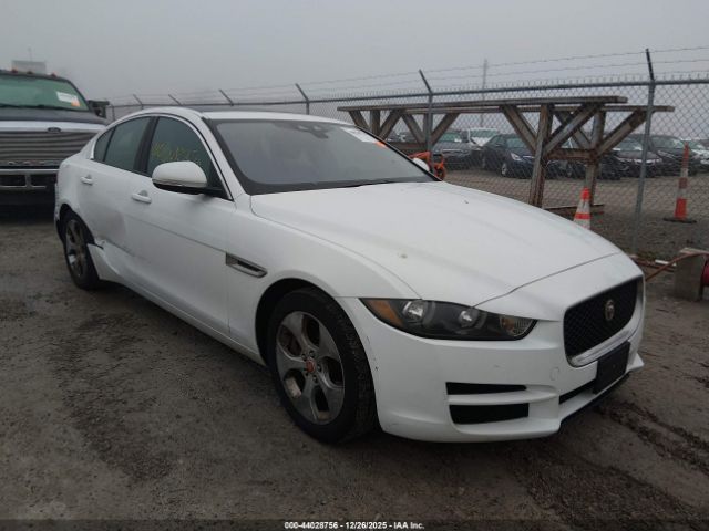 2017 JAGUAR XE SAJAR4BG9HA977978 Photo 0
