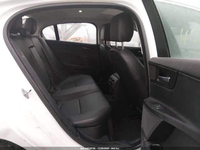 2017 JAGUAR XE SAJAR4BG9HA977978 Photo 7