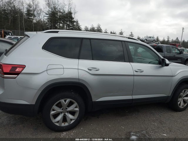 2018 Volkswagen Atlas 3.6l V6 Se/3.6l V6 Se W/technology მანქანა იყიდება აუქციონზე, vin: 1V2LR2CA0JC538442, აუქციონის ნომერი: 44028812