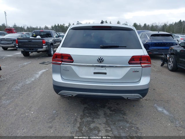 2018 Volkswagen Atlas 3.6l V6 Se/3.6l V6 Se W/technology მანქანა იყიდება აუქციონზე, vin: 1V2LR2CA0JC538442, აუქციონის ნომერი: 44028812