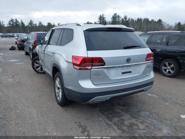 2018 Volkswagen Atlas 3.6l V6 Se/3.6l V6 Se W/technology მანქანა იყიდება აუქციონზე, vin: 1V2LR2CA0JC538442, აუქციონის ნომერი: 44028812