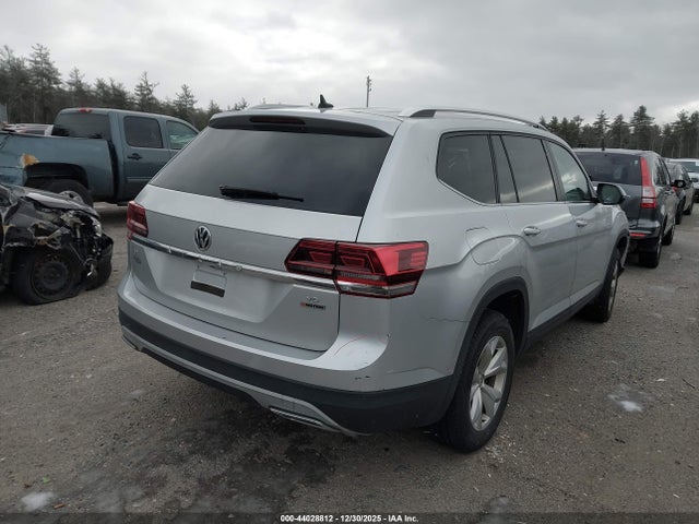 2018 Volkswagen Atlas 3.6l V6 Se/3.6l V6 Se W/technology მანქანა იყიდება აუქციონზე, vin: 1V2LR2CA0JC538442, აუქციონის ნომერი: 44028812