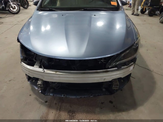 Продажа на аукционе авто 2015 Chrysler 200 C, vin: 1C3CCCCB9FN714390, номер лота: 44028836