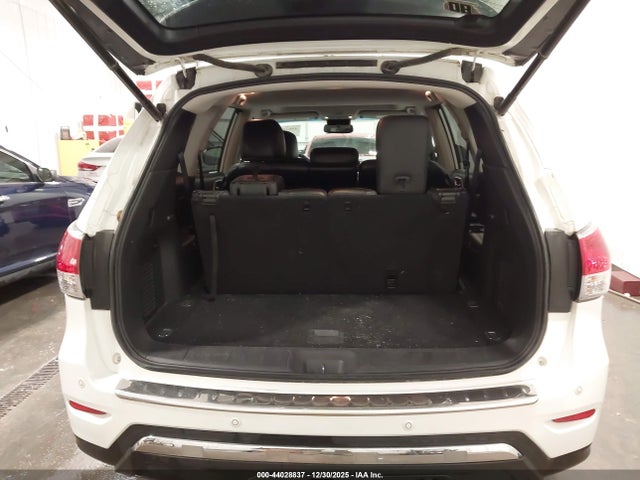 5N1AR2MM9GC659749 Nissan Pathfinder Platinum