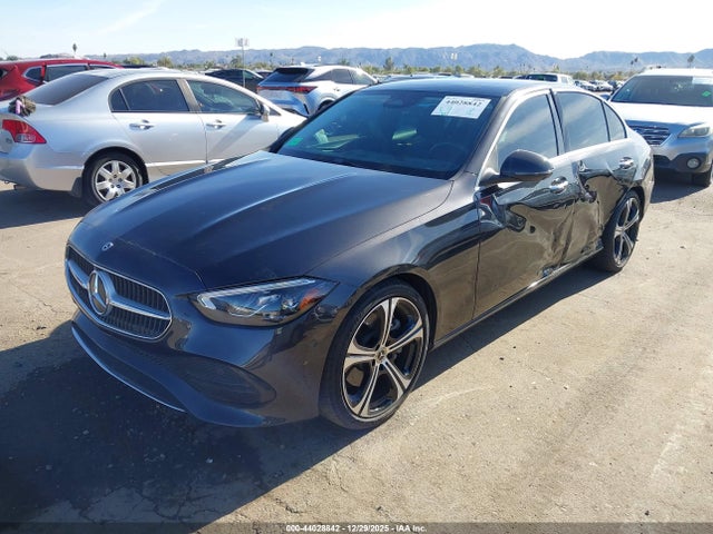 W1KAF4GB7NR030901 Mercedes-Benz C 300 Sedan