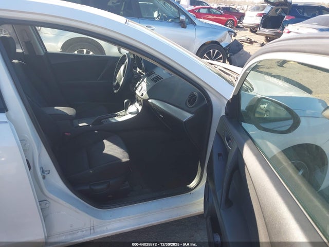 2010 MAZDA MAZDA3 JM1BL1SG3A1200723 Photo 4