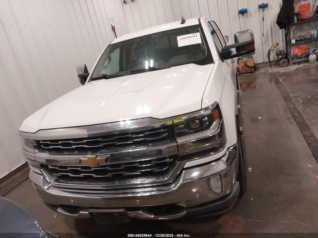 3GCUKSEJ8HG511827 Chevrolet Silverado 1500 1lz