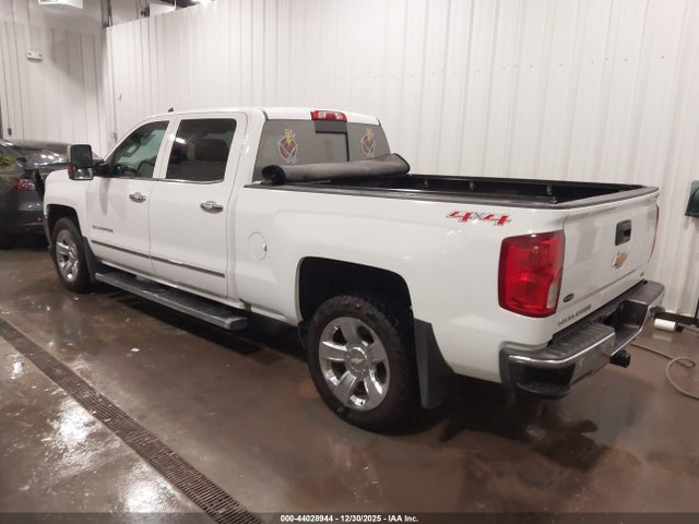 3GCUKSEJ8HG511827 Chevrolet Silverado 1500 1lz