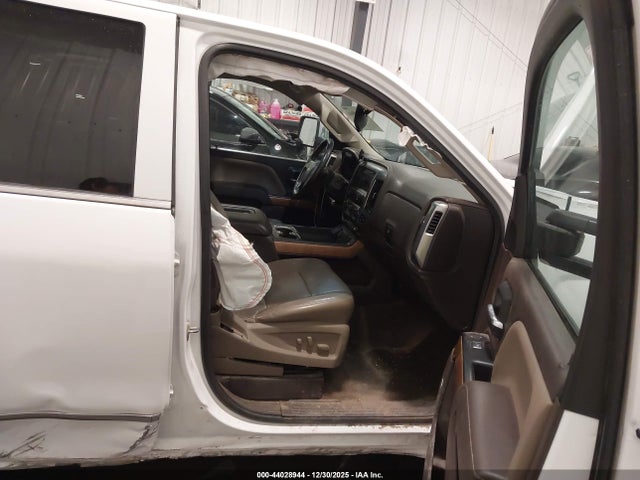 3GCUKSEJ8HG511827 Chevrolet Silverado 1500 1lz