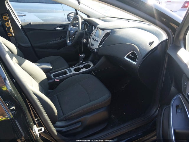Chevrolet Cruze Ls Auto 2017 1G1BC5SM6H7188385 Image 5