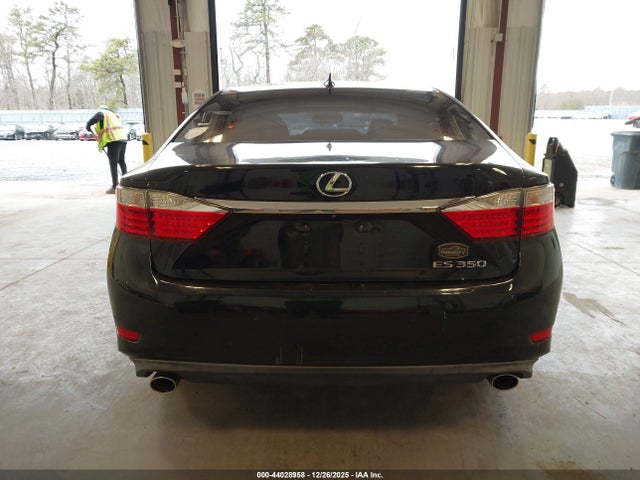 Продажа на аукционе авто 2015 Lexus Es 350, vin: JTHBK1GG2F2190679, номер лота: 44028958