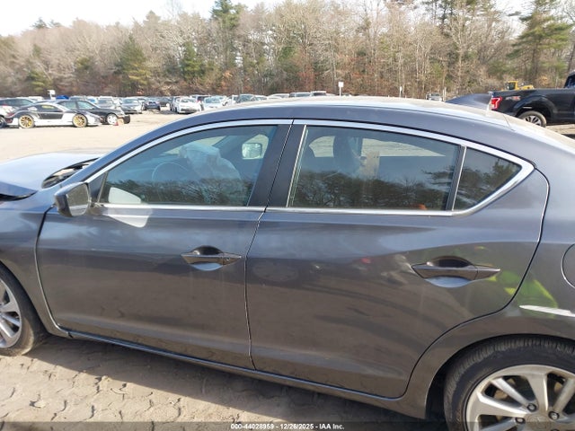 44028959 :رقم المزاد ، 19UDE2F78JA002661 vin ، 2018 Acura Ilx Premium Package/technology Plus Package مزاد بيع