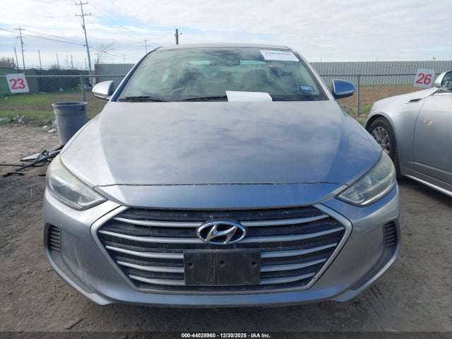 5NPD84LF0HH088063 Hyundai ELANTRA SE