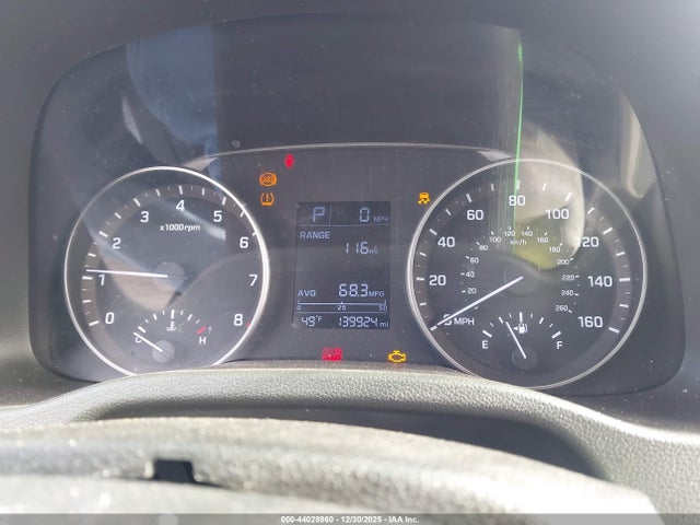 5NPD84LF0HH088063 Hyundai ELANTRA SE