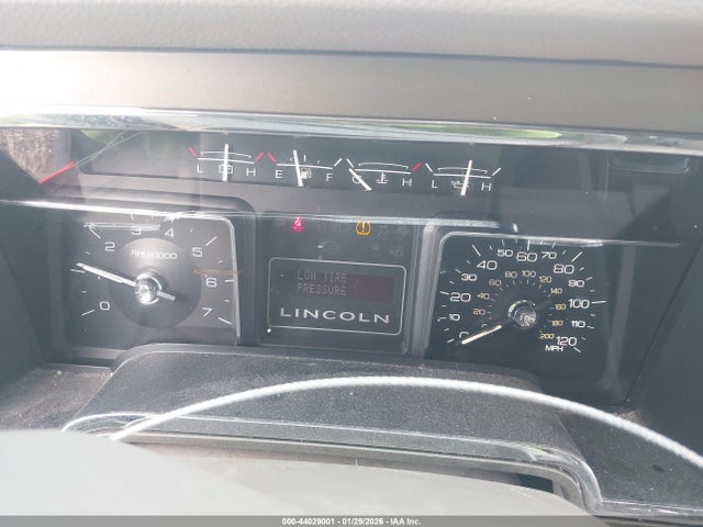 5LMJJ3J53EEL05475 Lincoln NAVIGATOR L
