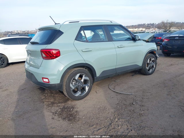 KMHRC8A35TU428631 Hyundai Venue Sel
