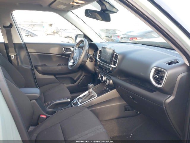 KMHRC8A35TU428631 Hyundai Venue Sel