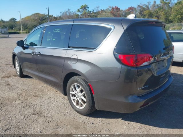 2017 CHRYSLER PACIFICA 2C4RC1DG8HR837186 Photo 2