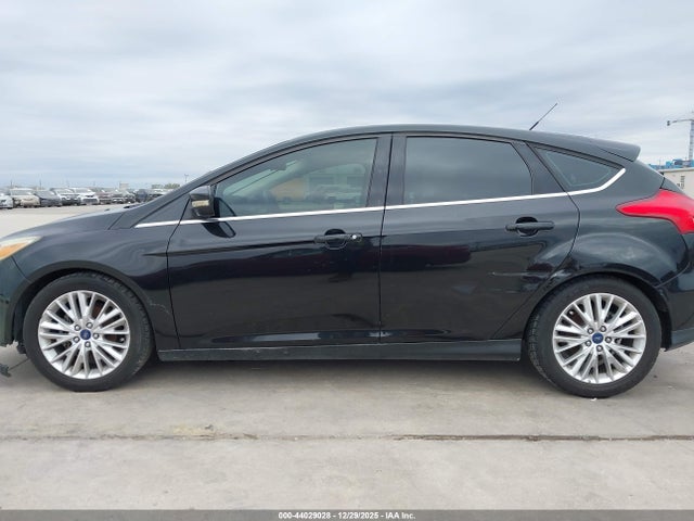 Ford Focus Titanium 2015 1FADP3N29FL347770 Image 14