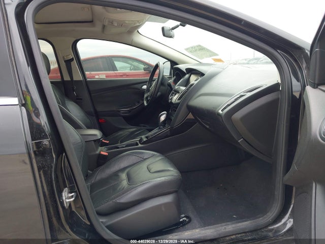Ford Focus Titanium 2015 1FADP3N29FL347770 Image 5