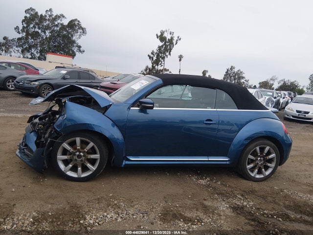 3VW517AT7GM817149 Volkswagen Beetle 1.8t Sel