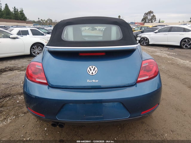 3VW517AT7GM817149 Volkswagen Beetle 1.8t Sel
