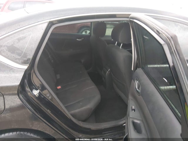 Продажа на аукционе авто 2018 Nissan Sentra S, vin: 3N1AB7AP7JY340839, номер лота: 44029044