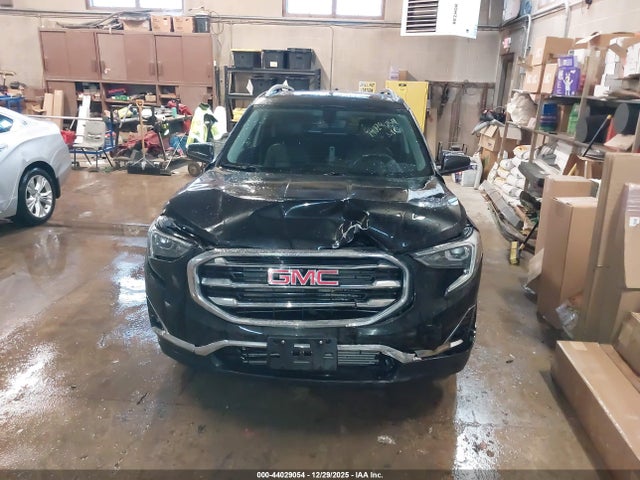 3GKALVEV8KL162854 GMC Terrain Slt