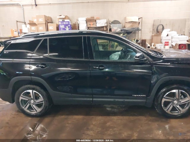3GKALVEV8KL162854 GMC Terrain Slt