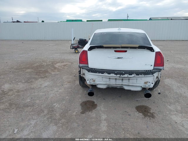 2017 CHRYSLER 300 2C3CCABT6HH557959 Photo 5