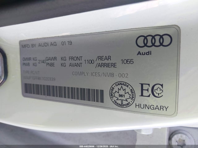 Aukcja sprzedaży 2019 Audi S3 2.0t Premium Plus, vin: WAUF1GFF8K1020339, numer aukcji: 44029066