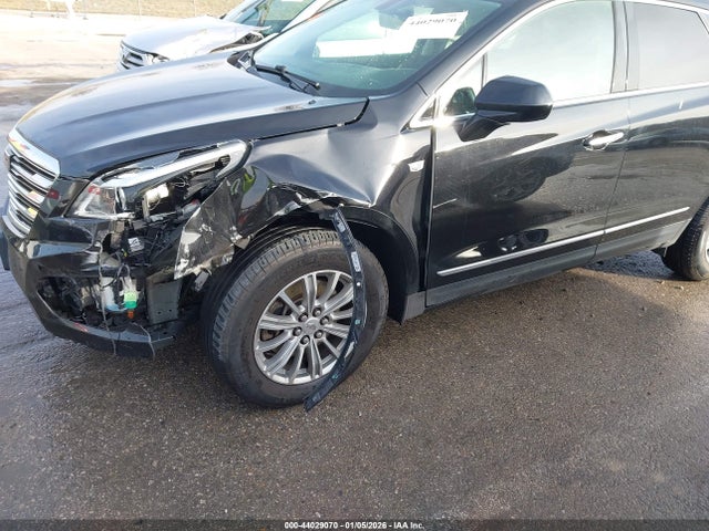 2017 CADILLAC XT5 1GYKNBRS2HZ196275 Photo 5