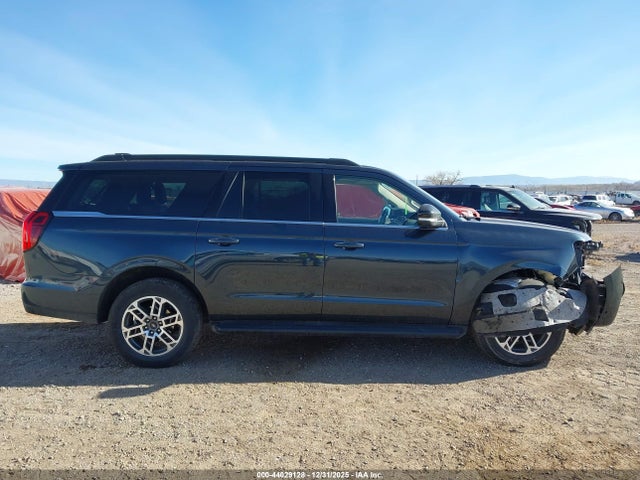 1FMJK1J81SEA18422 Ford Expedition Active Max