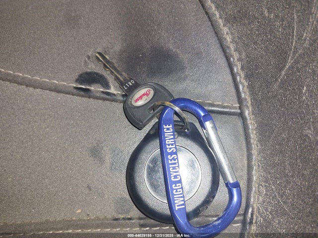 2017 INDIAN MOTORCYCLE CO. CHIEFTAIN 56KTCNAA8H3355088 Photo 10