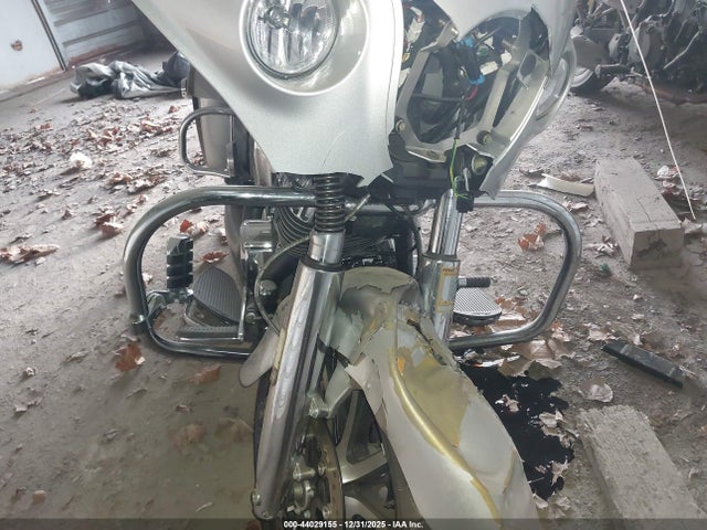 INDIAN MOTORCYCLE CO. Chieftain Limited 2017 56KTCNAA8H3355088 Image 14