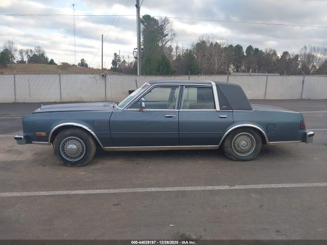 Aukcja sprzedaży 1987 Chrysler Fifth Avenue, vin: 1C3BF66P2HX718915, numer aukcji: 44029197