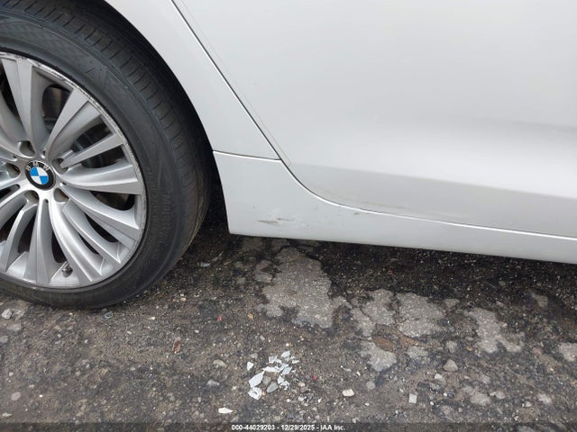 2016 BMW 535I GRAN TURISMO WBA5M2C59GGH99355 Photo 5