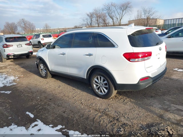 2017 KIA SORENTO 5XYPGDA38HG231289 Photo 2