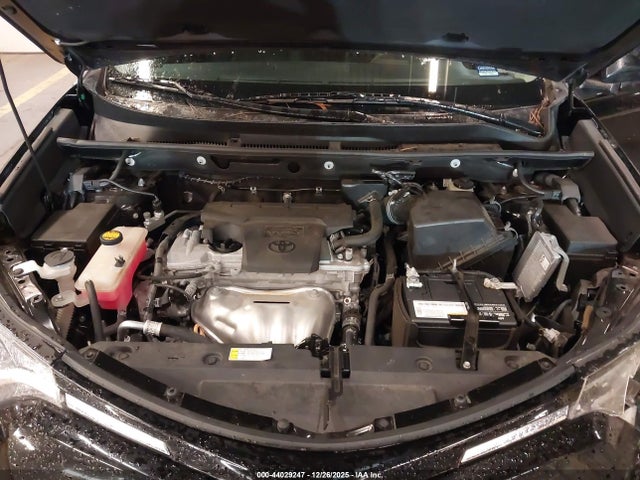 Toyota RAV4 LE 2017 2T3BFREV4HW695901 Image 10
