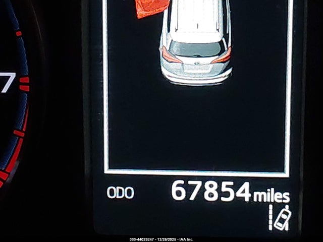 Toyota RAV4 LE 2017 2T3BFREV4HW695901 Image 15