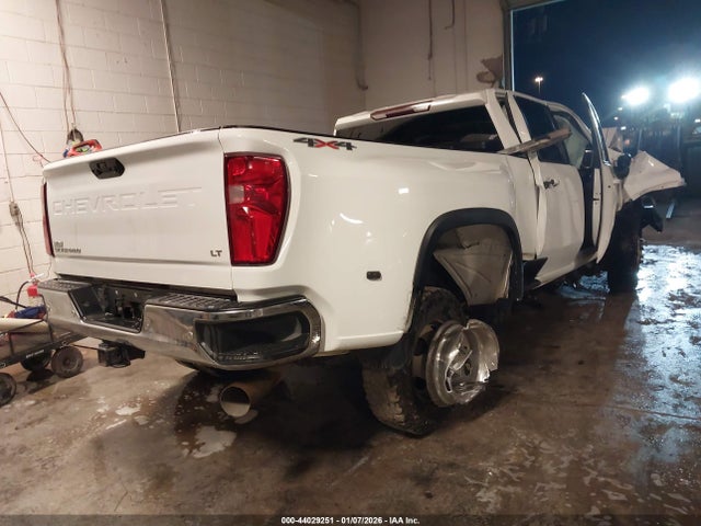 Продажа на аукционе авто 2021 Chevrolet Silverado 3500hd, vin: 1GC4YTEYXMF140893, номер лота: 44029251