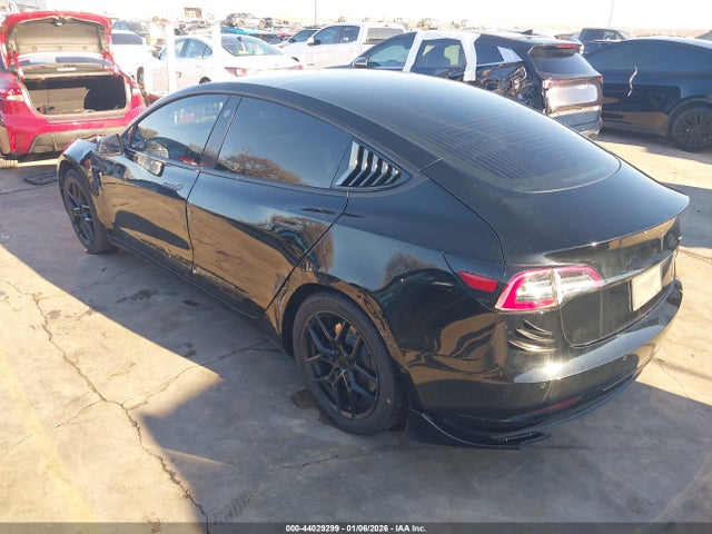 44029299 :رقم المزاد ، 5YJ3E1EAXLF710048 vin ، 2020 Tesla Model 3 Standard Range Plus Rear-wheel Drive/standard Range Rear-wheel Drive مزاد بيع