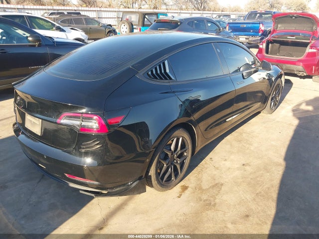 44029299 :رقم المزاد ، 5YJ3E1EAXLF710048 vin ، 2020 Tesla Model 3 Standard Range Plus Rear-wheel Drive/standard Range Rear-wheel Drive مزاد بيع