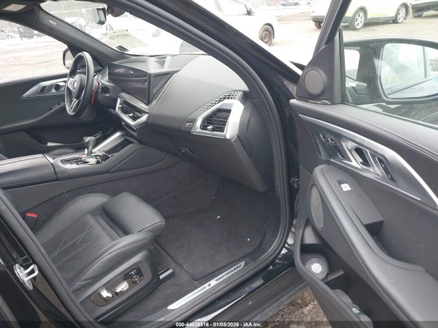 BMW Xm 2025 5YM23CS0XS9Z16804 Image 5