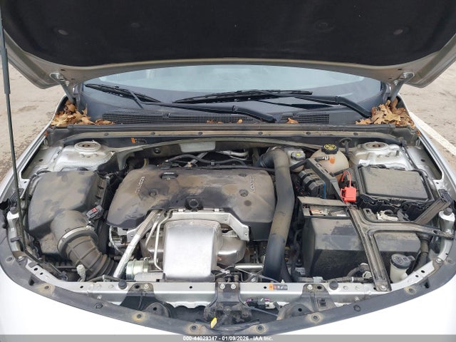 1G1ZH5SX9HF282809 Chevrolet Malibu Premier
