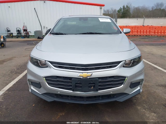 1G1ZH5SX9HF282809 Chevrolet Malibu Premier